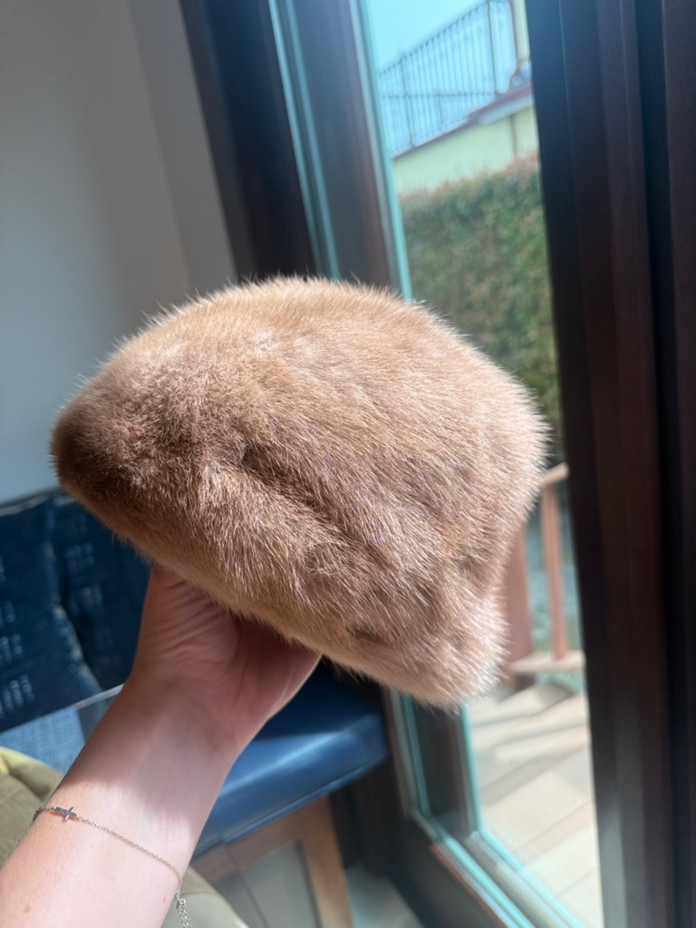 Vintage “Mr. D” Real Mink Fur Hat – Winter Luxury